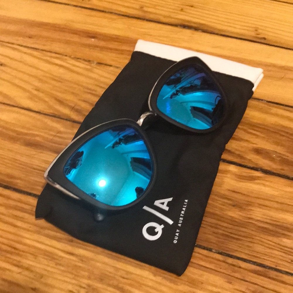 Quay My Girl Sunnies